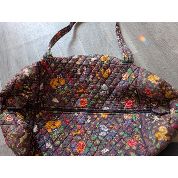 Vera Bradley Large Quilted Floral Tote Bag With Zipper Closure & Dual Handles - Picture 4 of 8